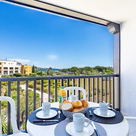 Apartment Les Marines-6 By Interhome